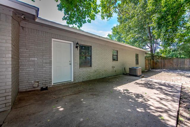 59 Pheasant Run Drive, Cabot, AR 72023