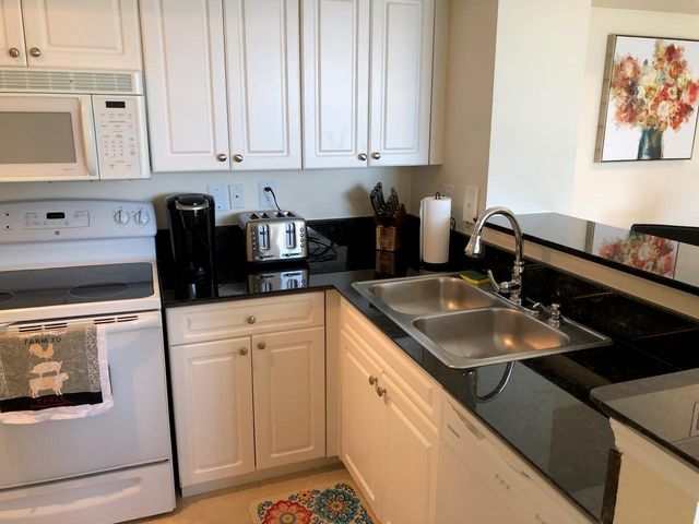 651 Okeechobee Boulevard, West Palm Beach, FL 33401