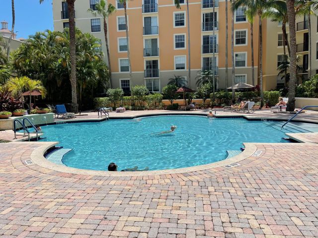 651 Okeechobee Boulevard, West Palm Beach, FL 33401