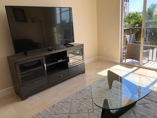 651 Okeechobee Boulevard, West Palm Beach, FL 33401