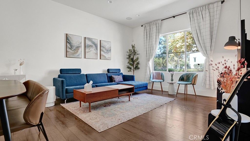 111 Frame, Irvine, CA 92618 — photo 5