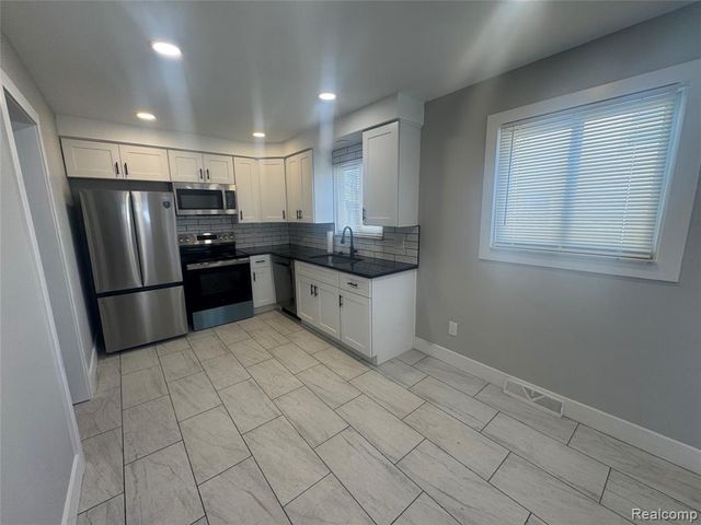 12107 Centralia, Redford, MI 48239