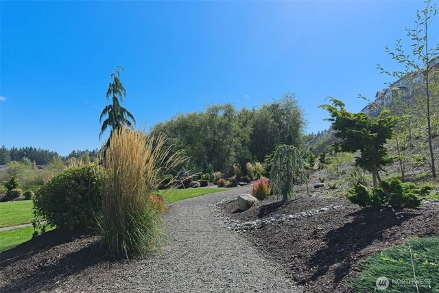 10763 Armada Avenue NW, Silverdale, WA 98383