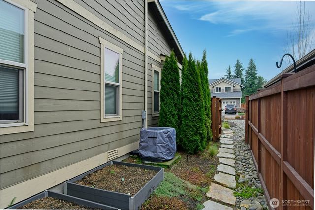 10763 Armada Avenue NW, Silverdale, WA 98383