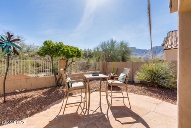 1463 E Ganymede Drive, Tucson, AZ 85737