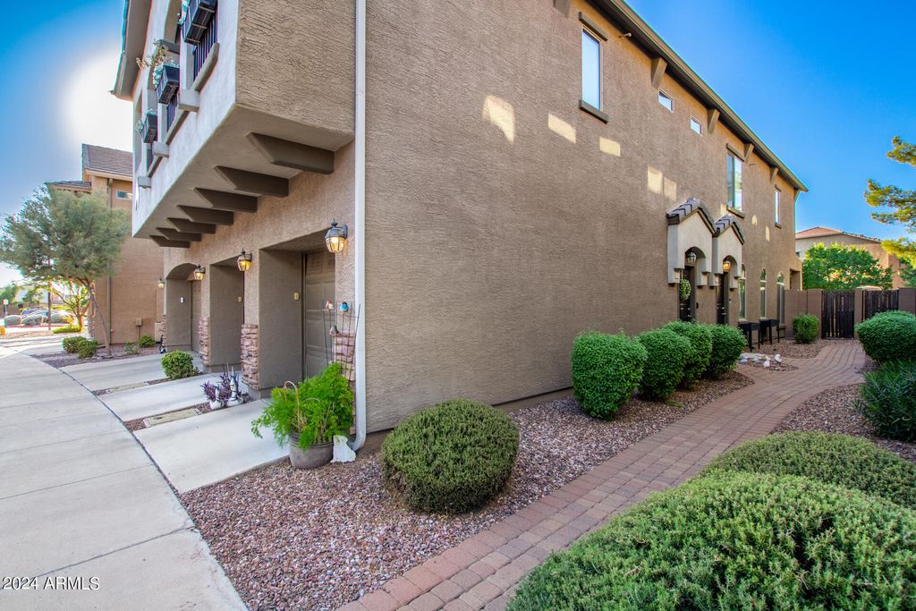 2024 S BALDWIN Street 127, Mesa, AZ 85209