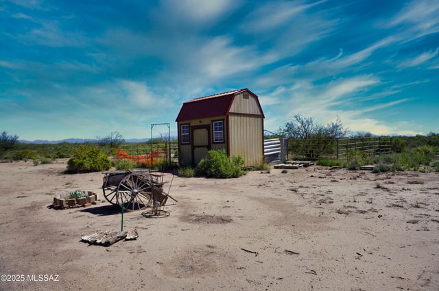 3069 N Easy Street, Cochise, AZ 85606