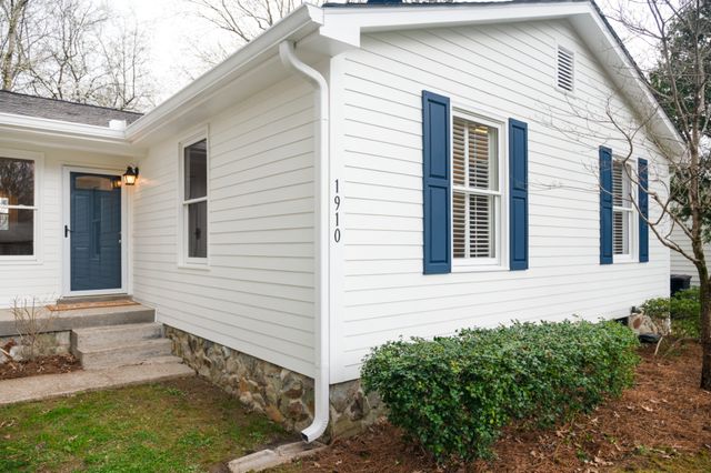 1910 Redbud Ct, Franklin, TN 37064