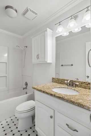 1910 Redbud Ct, Franklin, TN 37064