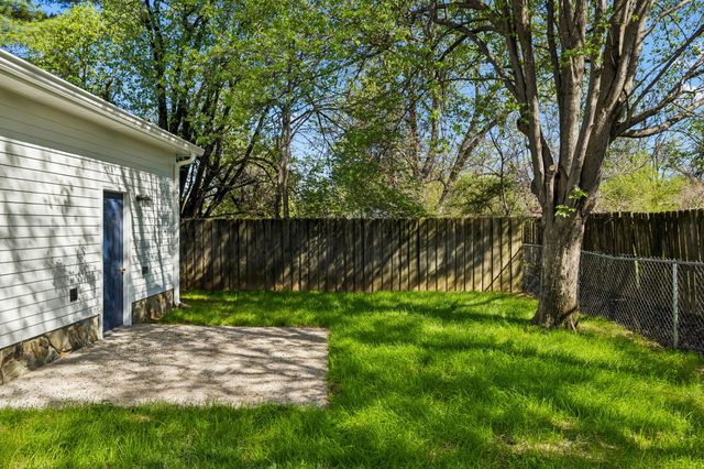 1910 Redbud Ct, Franklin, TN 37064