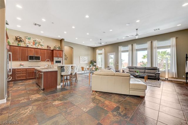 7638 Rafter Court, Las Vegas, NV 89139