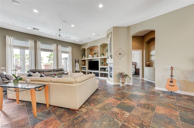 7638 Rafter Court, Las Vegas, NV 89139
