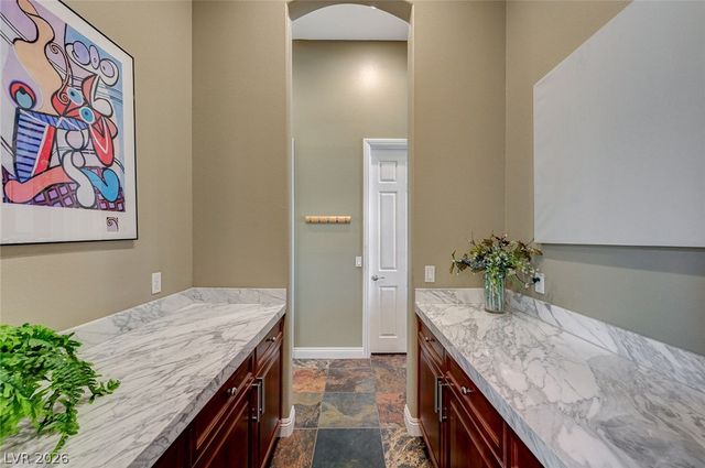 7638 Rafter Court, Las Vegas, NV 89139