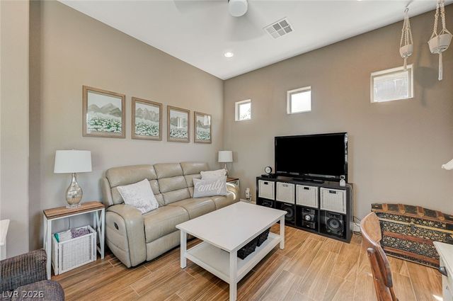 7638 Rafter Court, Las Vegas, NV 89139
