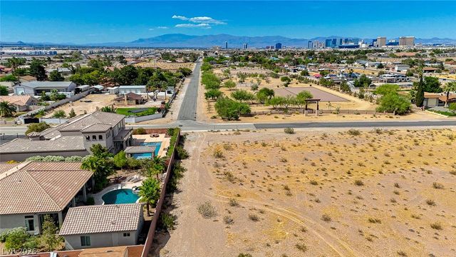 7638 Rafter Court, Las Vegas, NV 89139