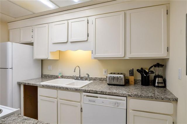 315 N Spruce Street 509, Winston-salem, NC 27101