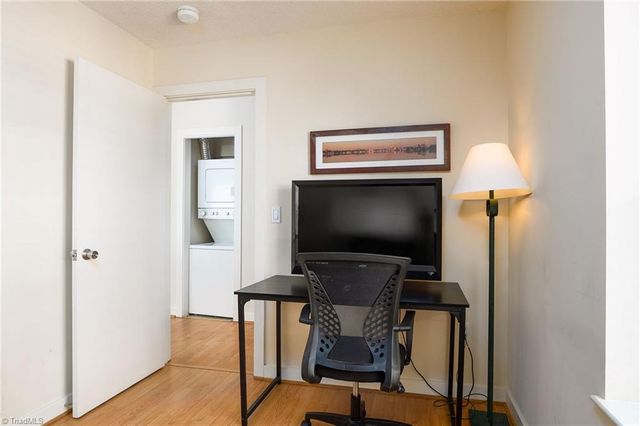 315 N Spruce Street 509, Winston-salem, NC 27101