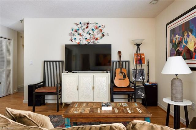 315 N Spruce Street 509, Winston-salem, NC 27101