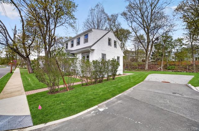 903 Howard Avenue, Mamaroneck, NY 10543