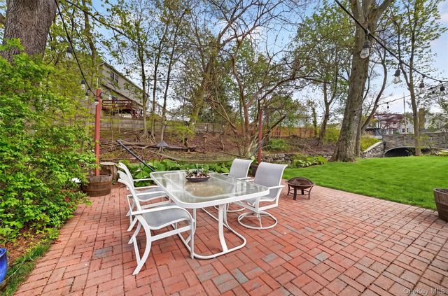 903 Howard Avenue, Mamaroneck, NY 10543