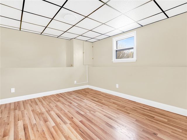 20 Killey Avenue, Warwick, RI 02889