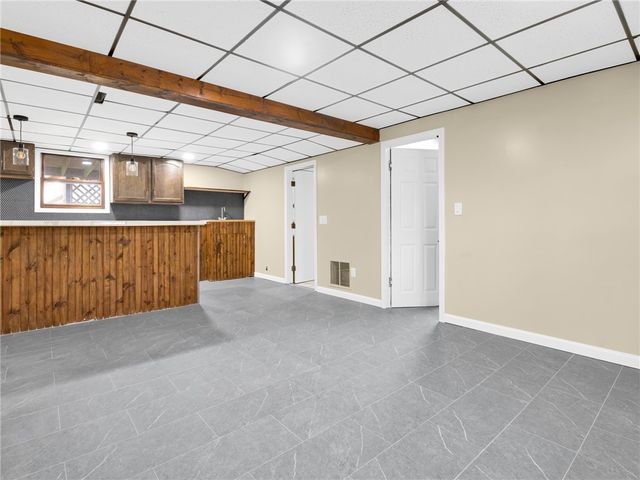 20 Killey Avenue, Warwick, RI 02889