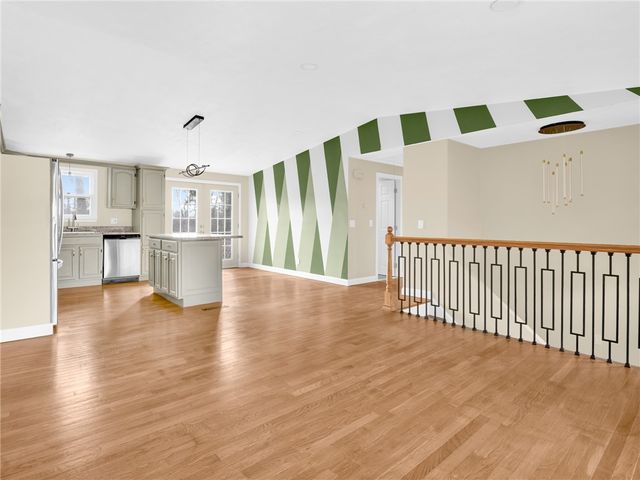 20 Killey Avenue, Warwick, RI 02889