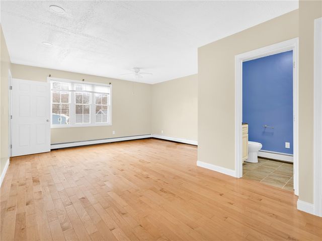 20 Killey Avenue, Warwick, RI 02889