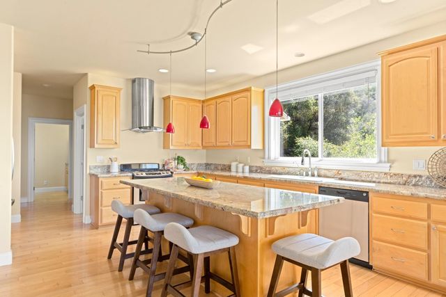 15438 Tarr Ditch Rd, Grass Valley, CA 95949
