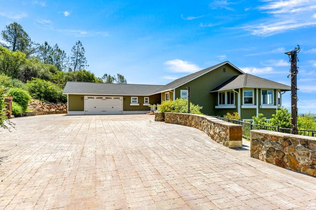 15438 Tarr Ditch Rd, Grass Valley, CA 95949