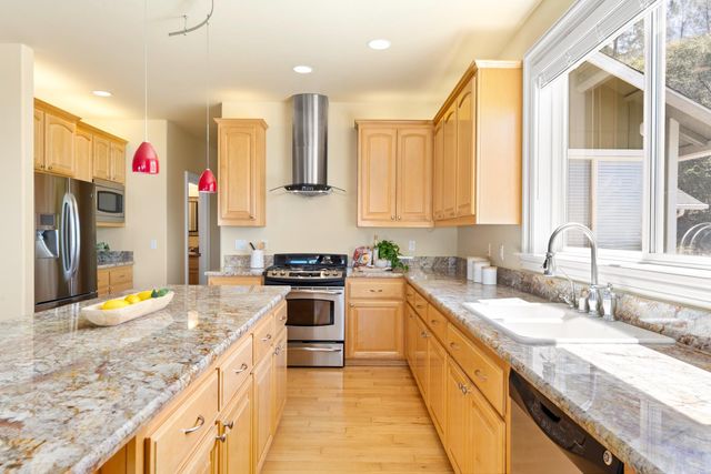 15438 Tarr Ditch Rd, Grass Valley, CA 95949