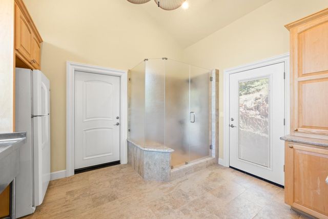 15438 Tarr Ditch Rd, Grass Valley, CA 95949