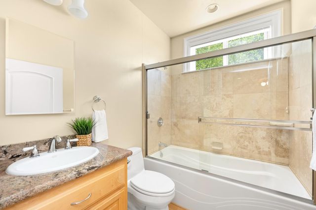 15438 Tarr Ditch Rd, Grass Valley, CA 95949