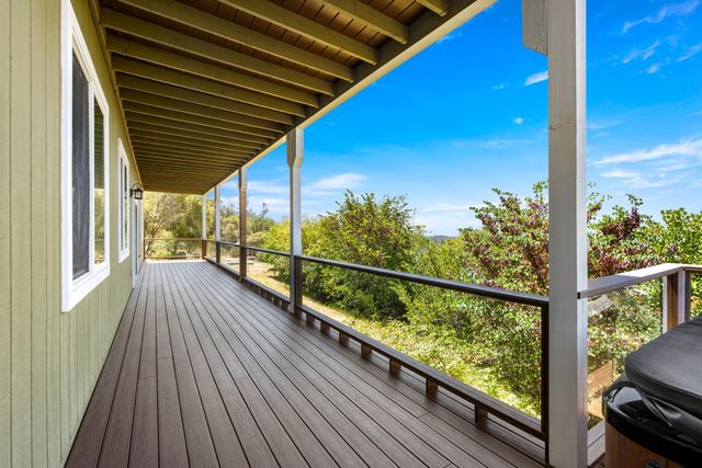 15438 Tarr Ditch Rd, Grass Valley, CA 95949