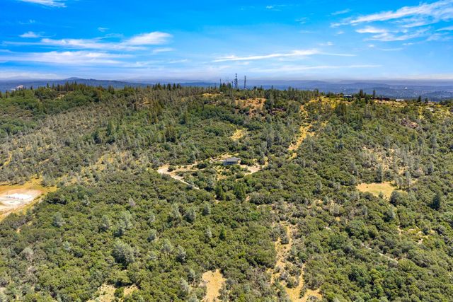 15438 Tarr Ditch Rd, Grass Valley, CA 95949