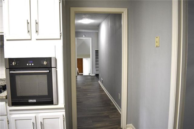 2576 Peyton Woods Trail SW, Atlanta, GA 30311