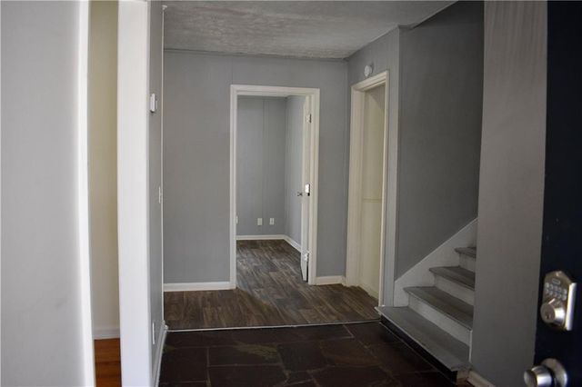 2576 Peyton Woods Trail SW, Atlanta, GA 30311