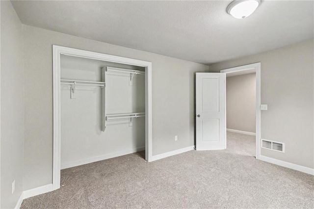 635 N 74th Street, Kansas City, KS 66112