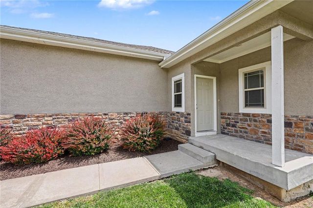 635 N 74th Street, Kansas City, KS 66112