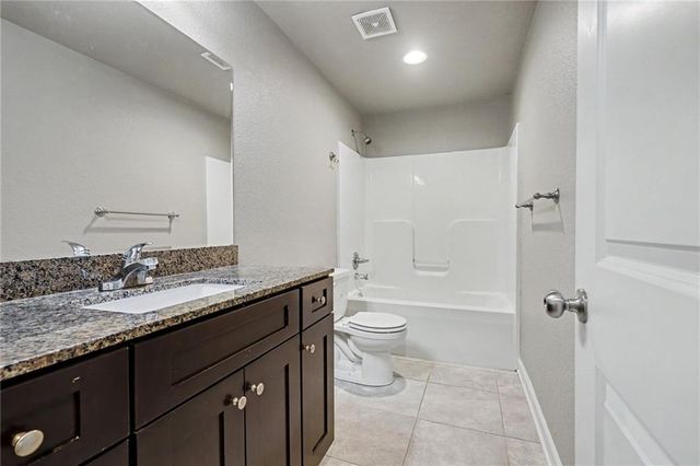 635 N 74th Street, Kansas City, KS 66112