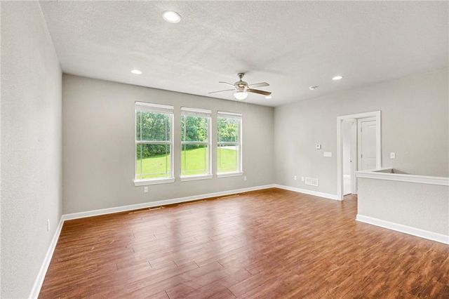 635 N 74th Street, Kansas City, KS 66112