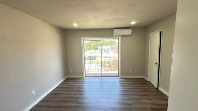 11943 Beechnut Street, Houston, TX 77072