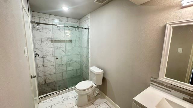 11943 Beechnut Street, Houston, TX 77072