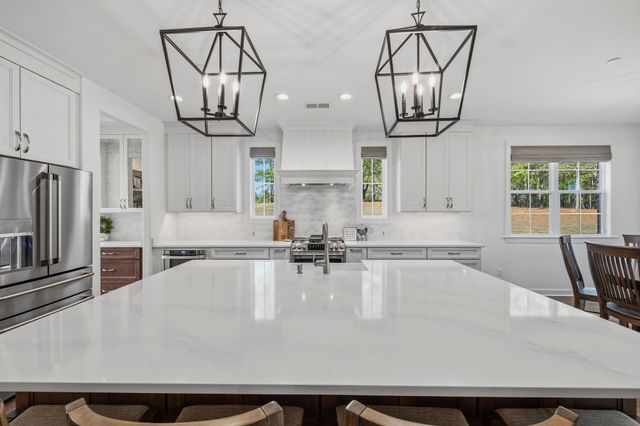 65 SANDBANK CV, Piperton, TN 38066