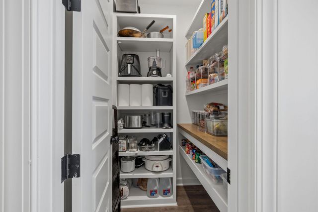 65 SANDBANK CV, Piperton, TN 38066