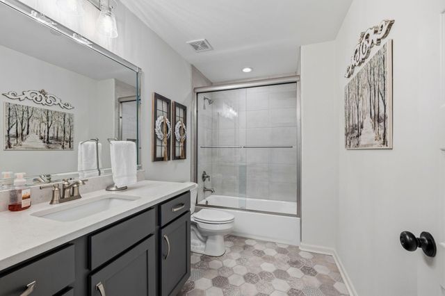 65 SANDBANK CV, Piperton, TN 38066