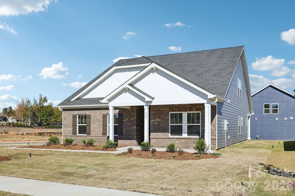 313 Hilsaw Lane, York, SC 29745