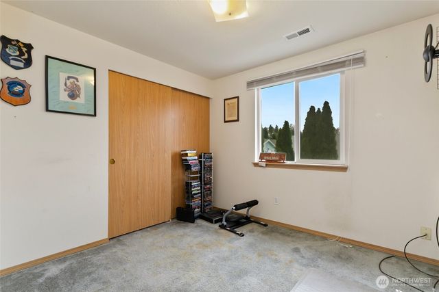 20121 12th Avenue E, Spanaway, WA 98387