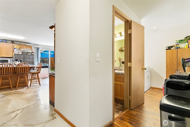 20121 12th Avenue E, Spanaway, WA 98387