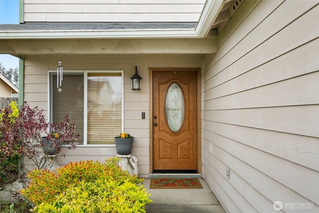 20121 12th Avenue E, Spanaway, WA 98387